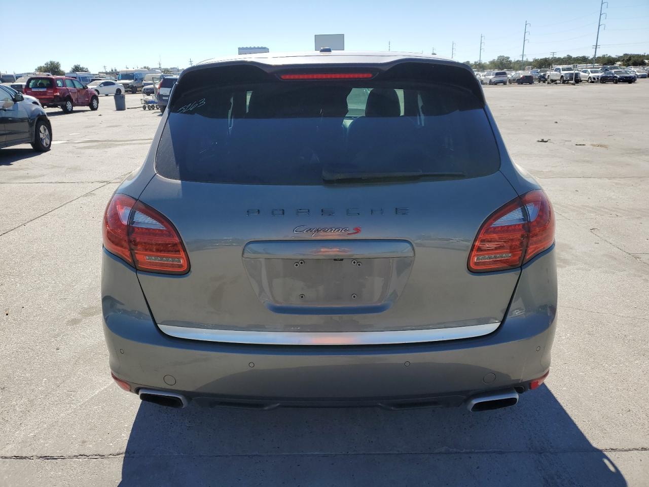 2012 Porsche Cayenne S VIN: WP1AB2A21CLA40356 Lot: 76002424