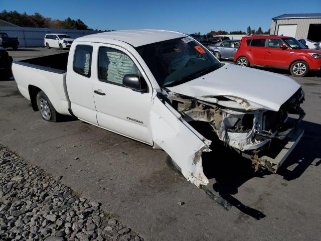 Pickups TOYOTA TACOMA 2015 White