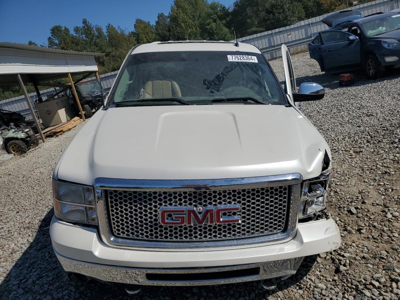 2011 GMC Sierra - Image 5