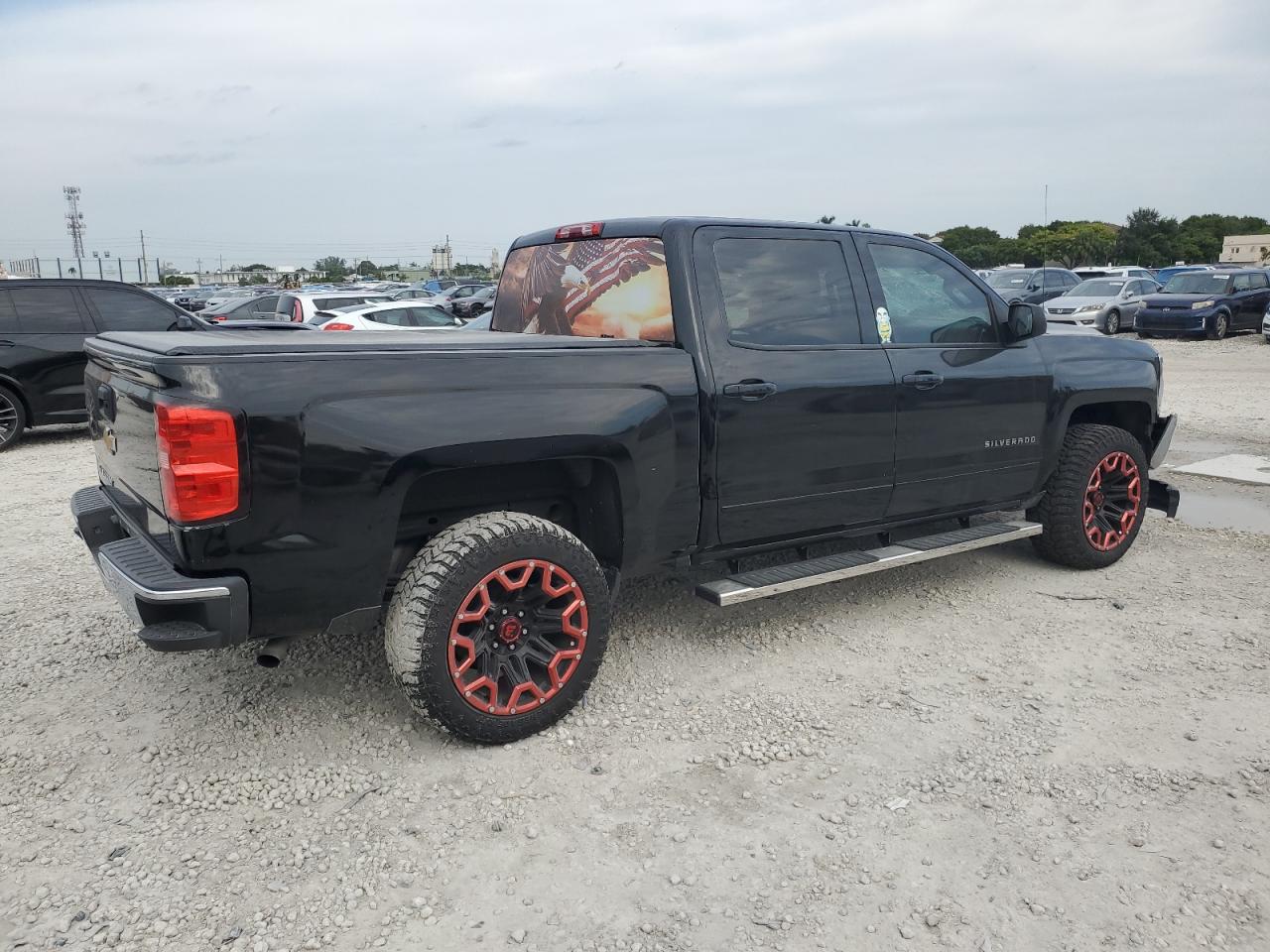 2016 Chevrolet Silverado - Image 3