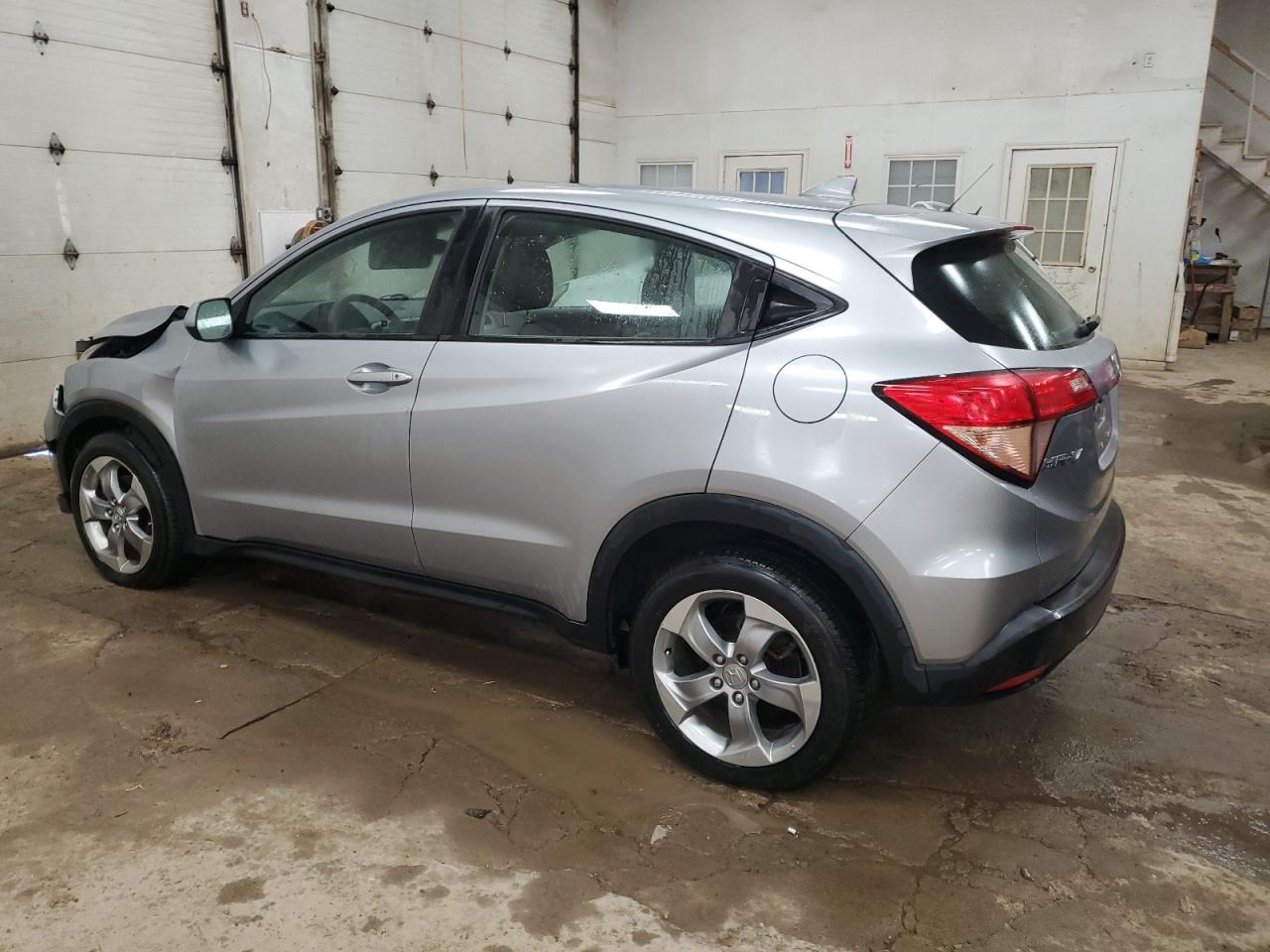 3CZRU6H38HG700217 2017 Honda Hr-V Lx