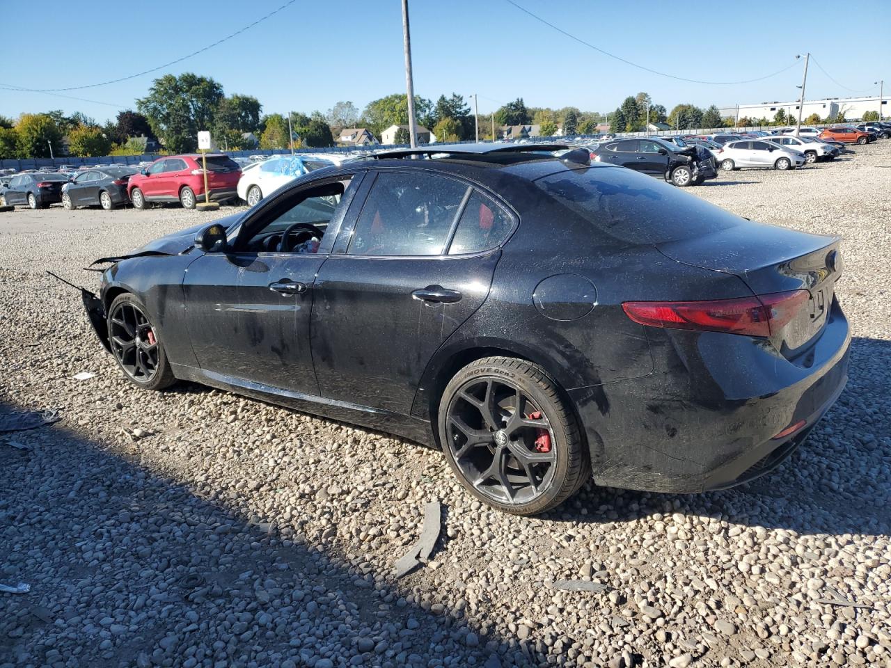 2020 Alfa Romeo Giulia - Image 2