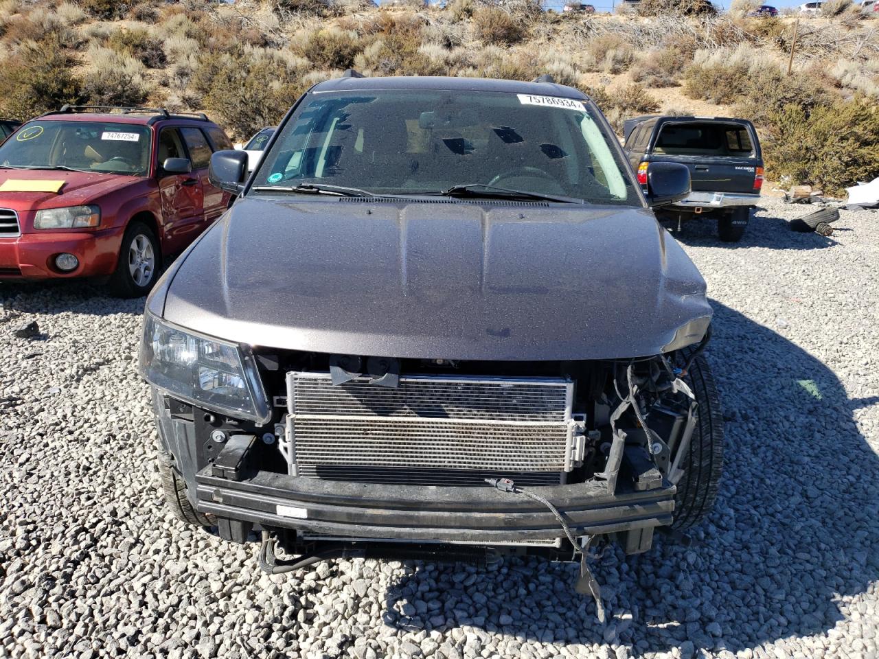 VIN 3C4PDDBG6KT780094 2019 DODGE JOURNEY no.5