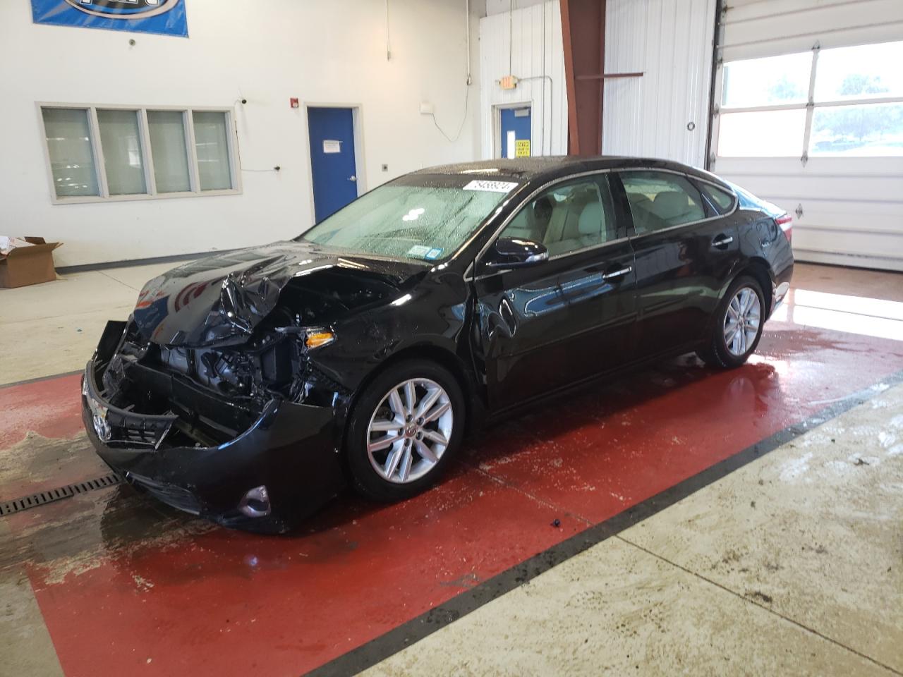 4T1BK1EB2FU136906 2015 TOYOTA AVALON - Image 1