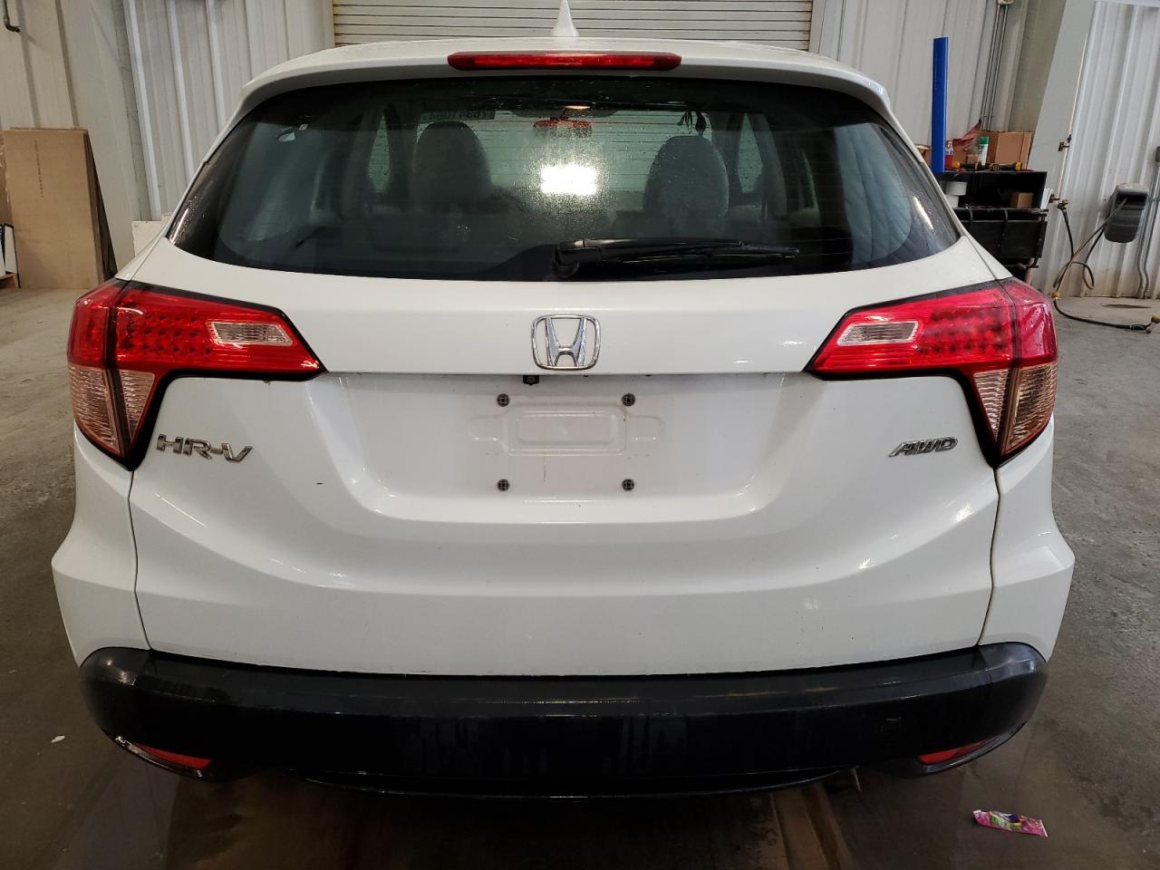 2016 Honda Hr-V Lx VIN: 3CZRU6H36GM720692 Lot: 76341064