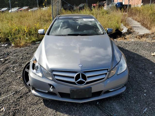  MERCEDES-BENZ E-CLASS 2012 Серый