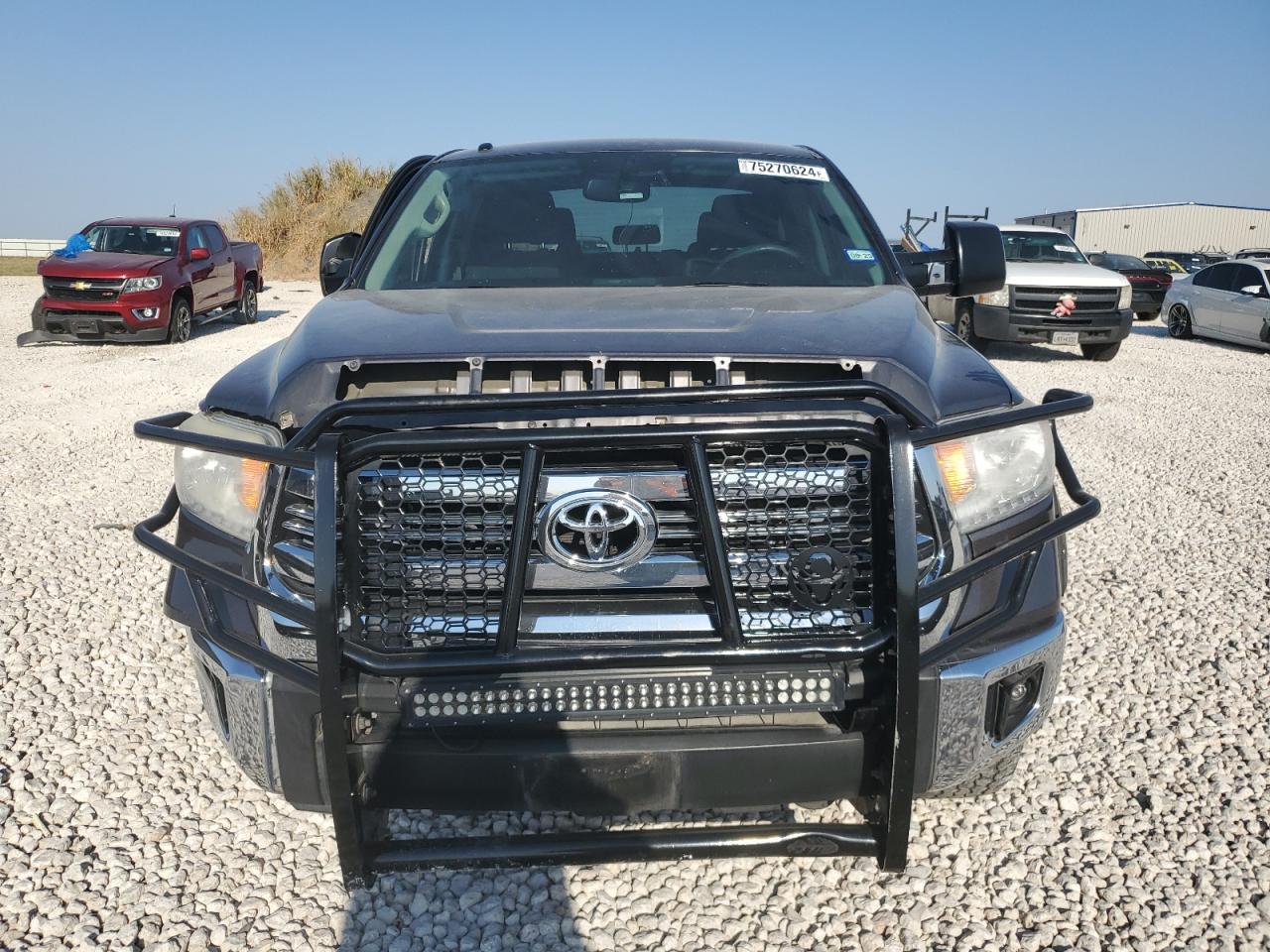 2017 Toyota Tundra - Image 5