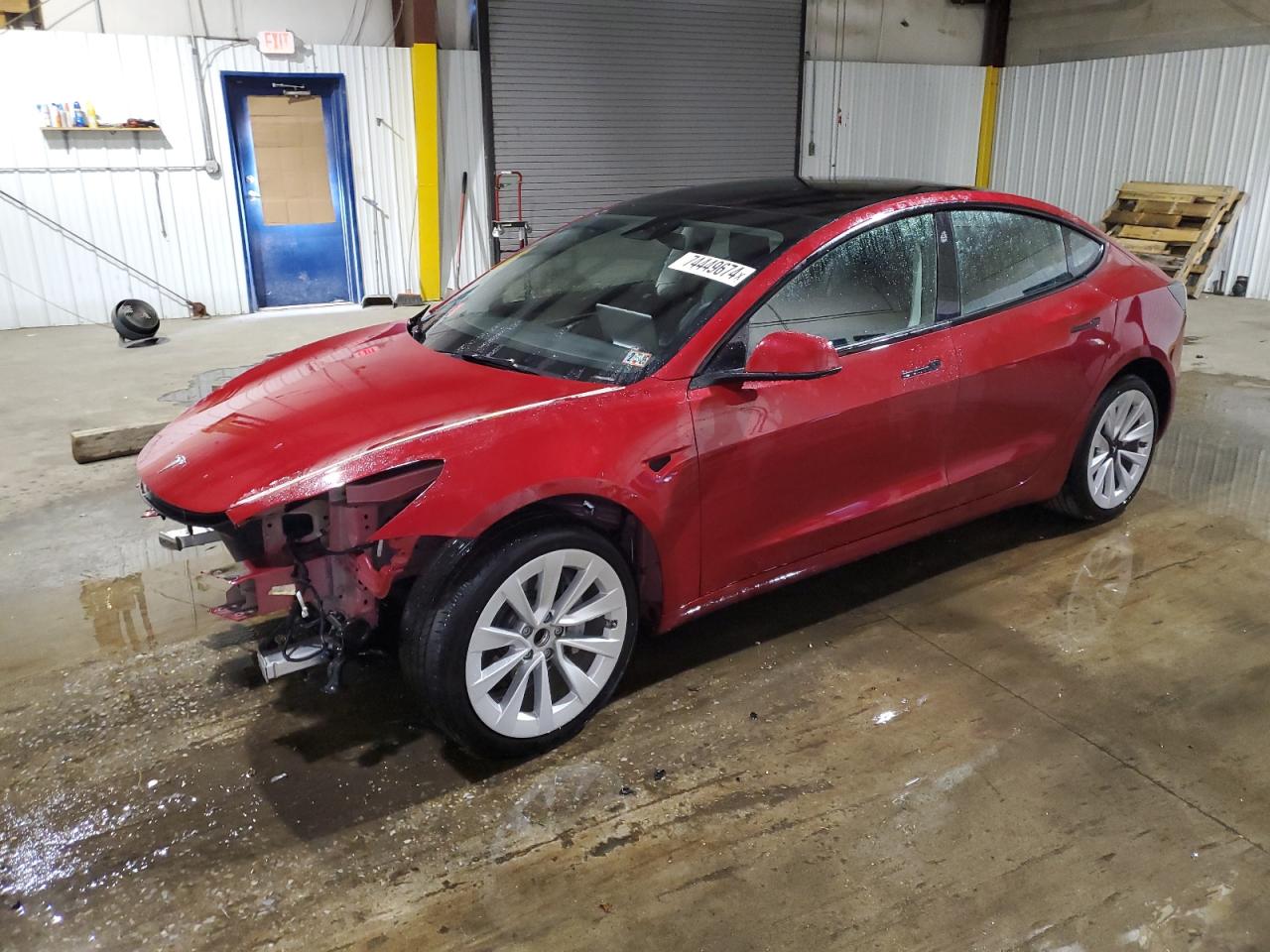 5YJ3E1EA2NF303652 2022 TESLA MODEL 3 - Image 1