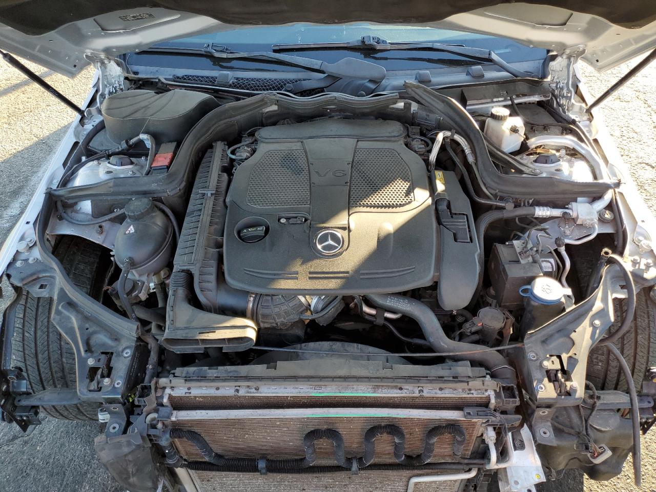 2012 Mercedes-Benz C 350 VIN: WDDGF5HB3CR197400 Lot: 77010364