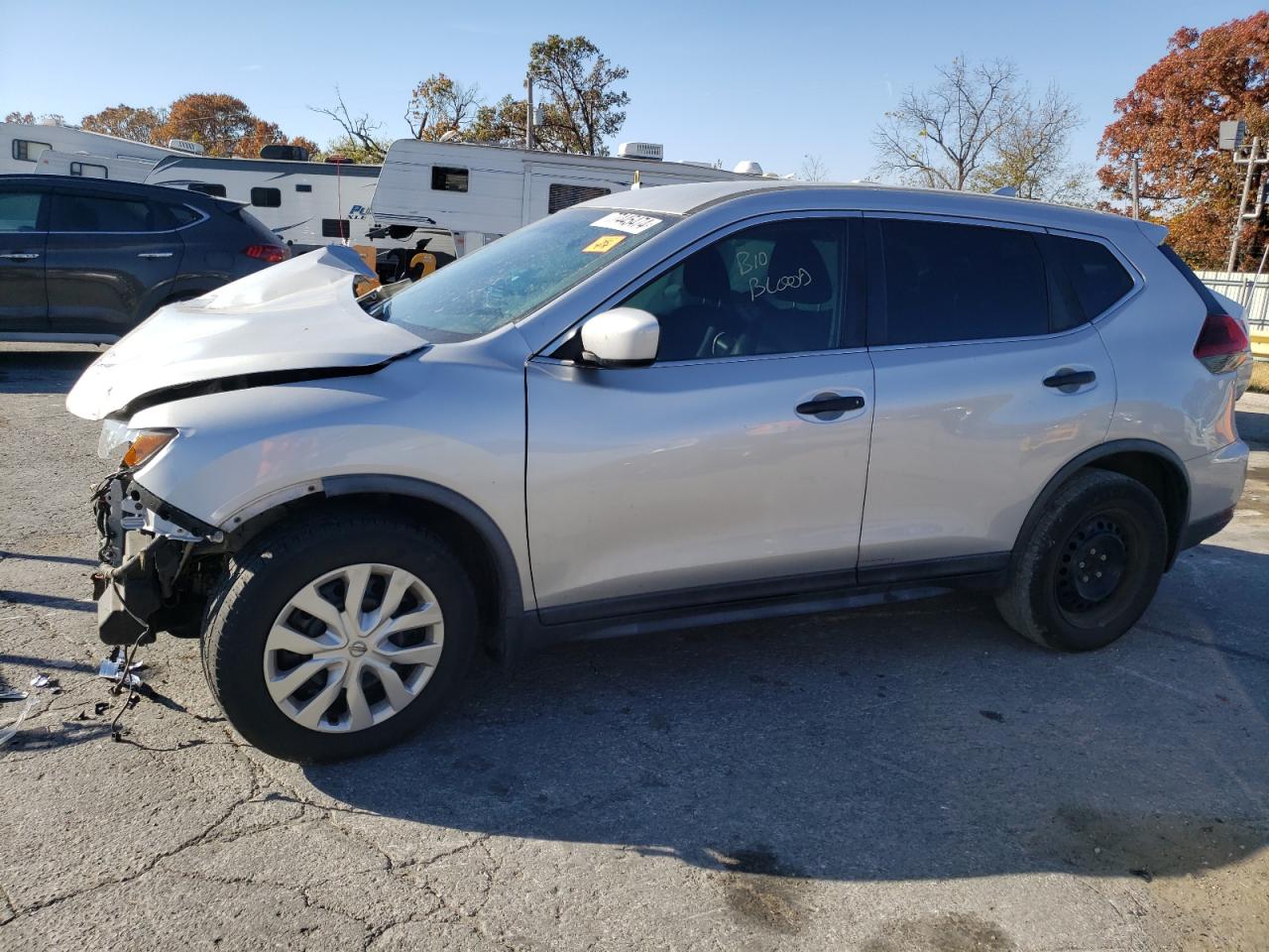 2018 Nissan Rogue S VIN: KNMAT2MT1JP544379 Lot: 77445474