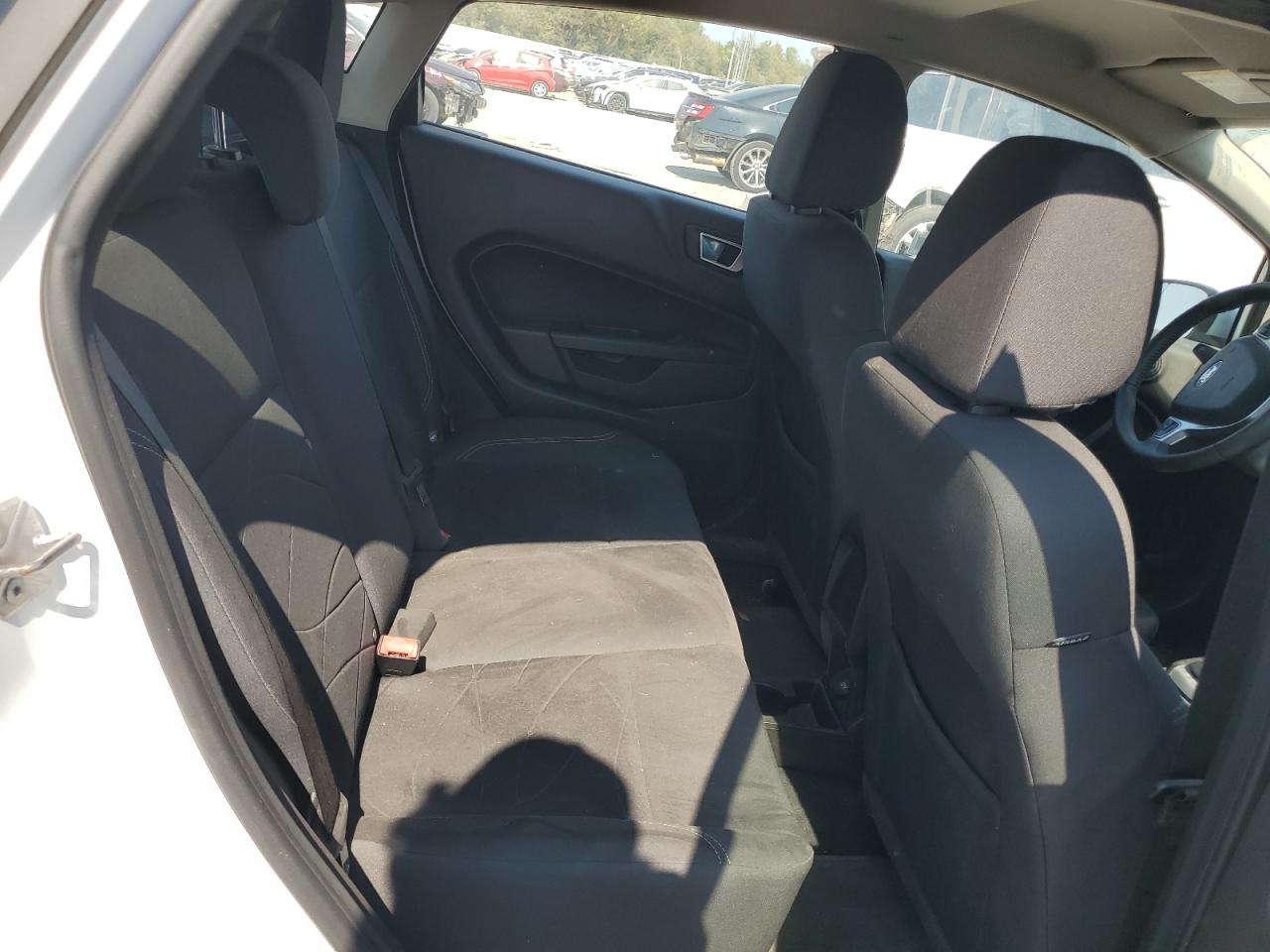 2015 Ford Fiesta Se VIN: 3FADP4EJ7FM115518 Lot: 75355464