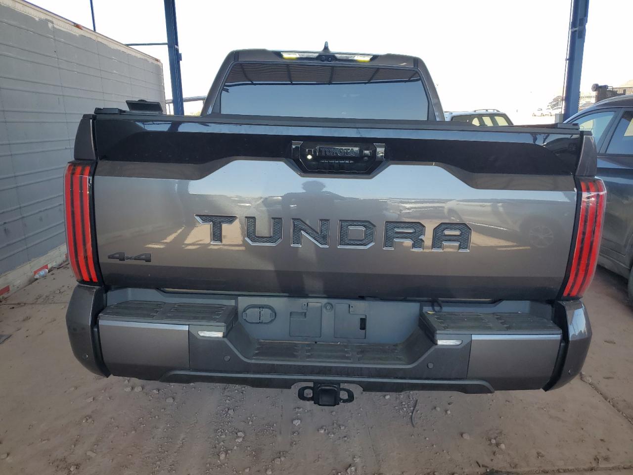 5TFNA5DB7NX036469 2022 Toyota Tundra Crewmax Platinum