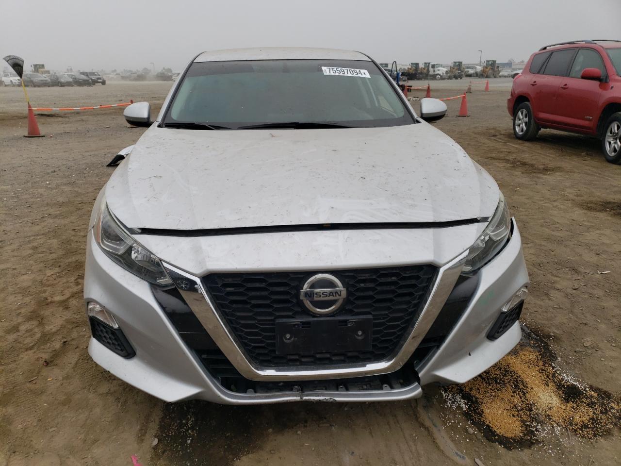2020 Nissan Altima - Image 5