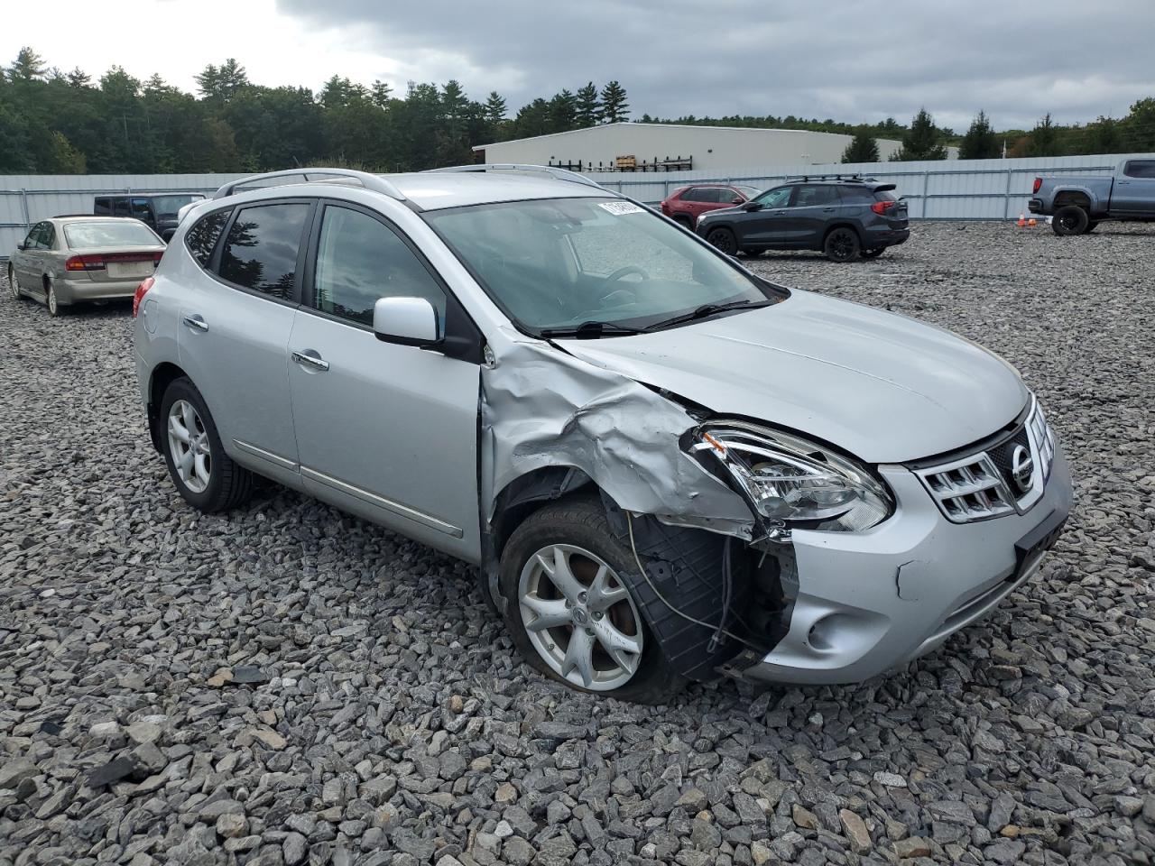 2011 Nissan Rogue - Image 4