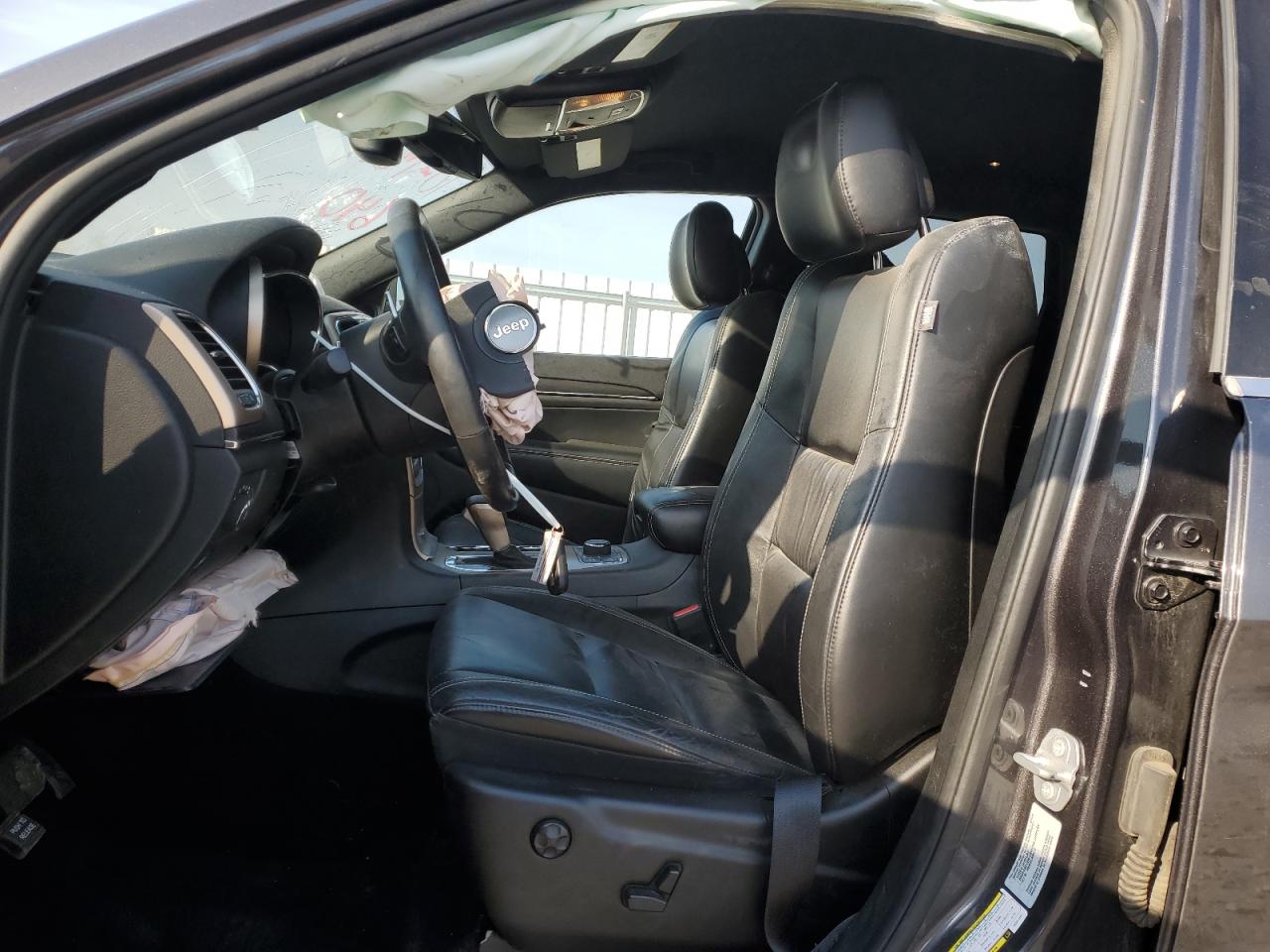 2016 Jeep Grand Cherokee - Image 7