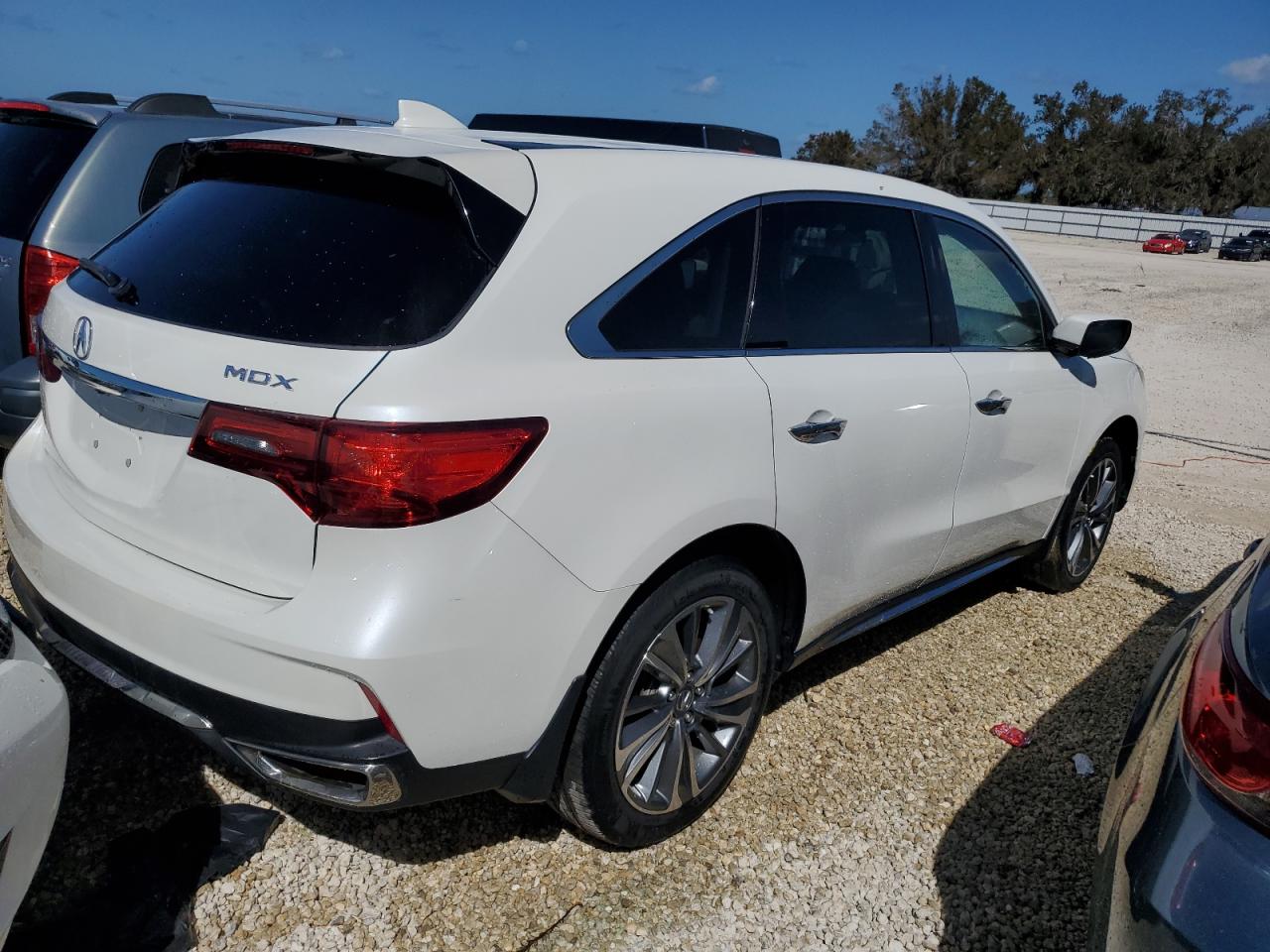 2017 Acura MDX - Image 3