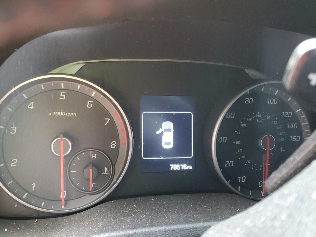 2018 Hyundai Elantra - Image 9