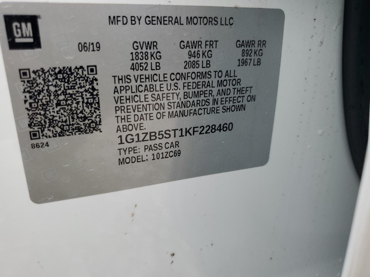 2019 Chevrolet Malibu - Image 13