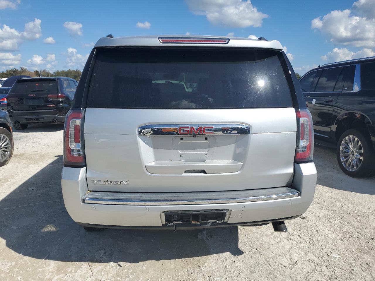 2018 GMC Yukon Denali VIN: 1GKS1CKJ5JR311888 Lot: 74718034