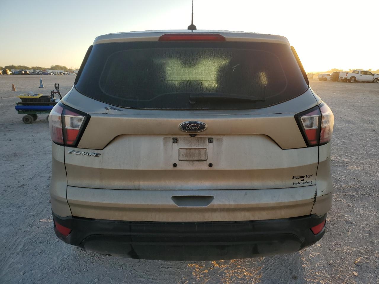 2018 Ford Escape S VIN: 1FMCU0F79JUB24408 Lot: 77361224