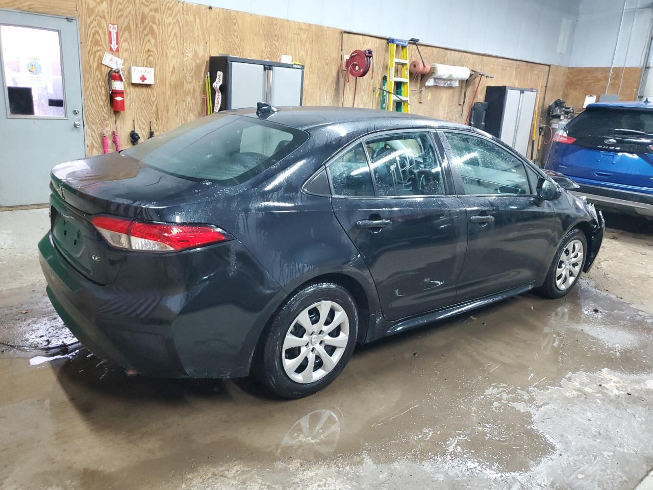 2020 Toyota Corolla - Image 3