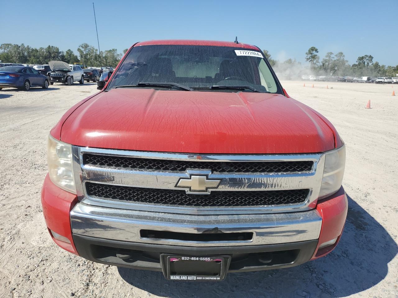 2011 Chevrolet Silverado - Image 5