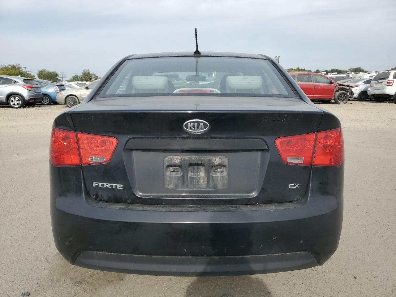 2010 Kia Forte Ex VIN: KNAFU4A26A5111871 Lot: 75108894