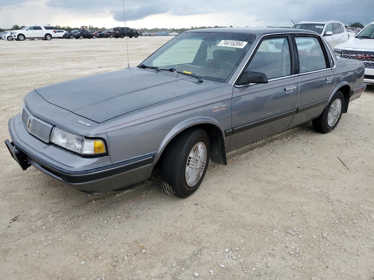 1992 Oldsmobile Cutlass - Image 1