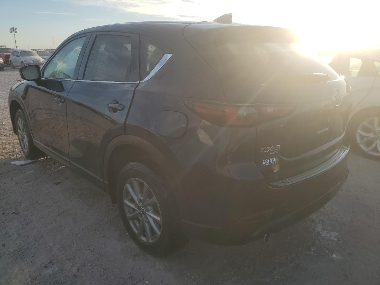 2022 Mazda CX-5 - Image 2