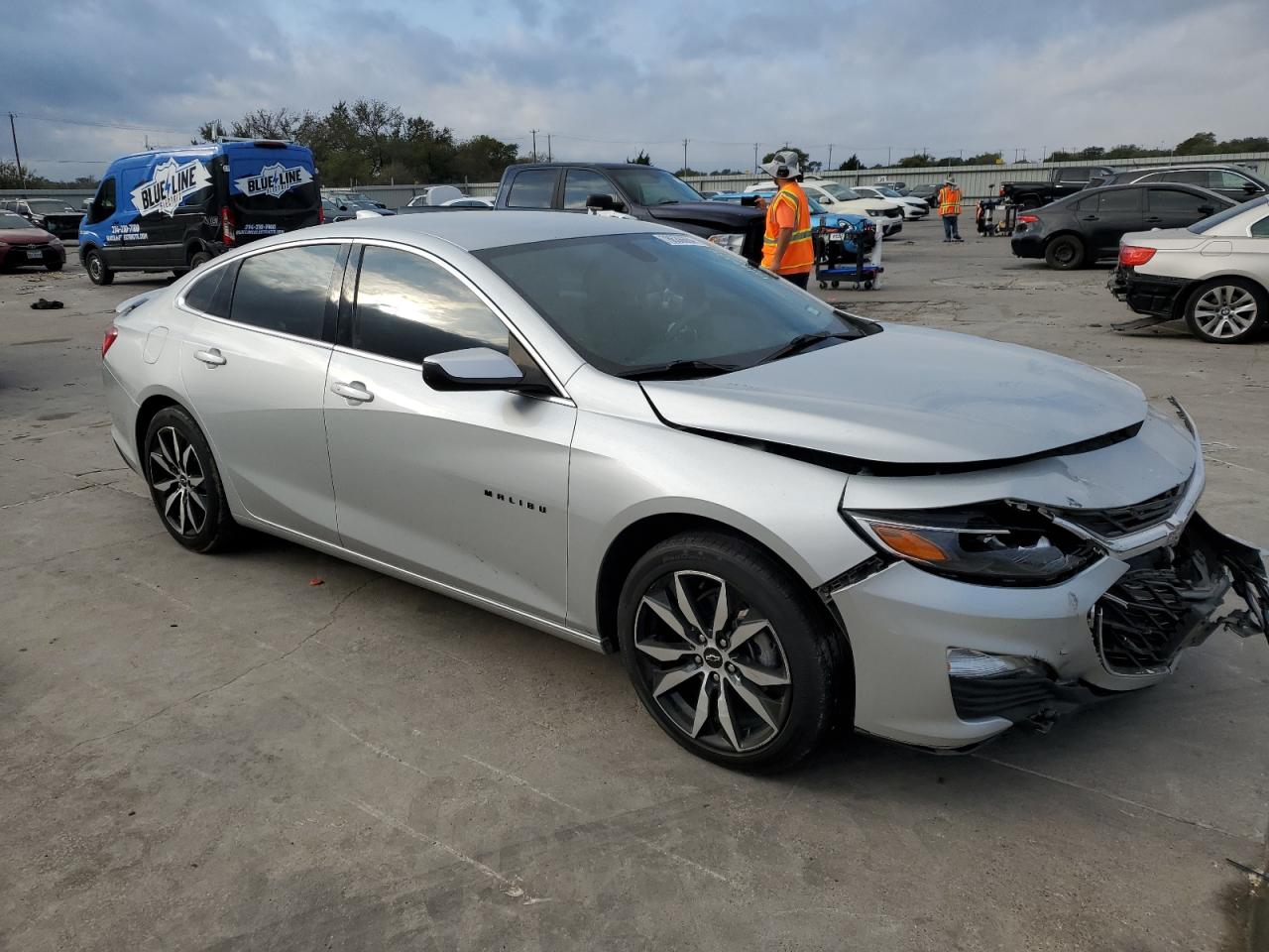 2021 Chevrolet Malibu - Image 4