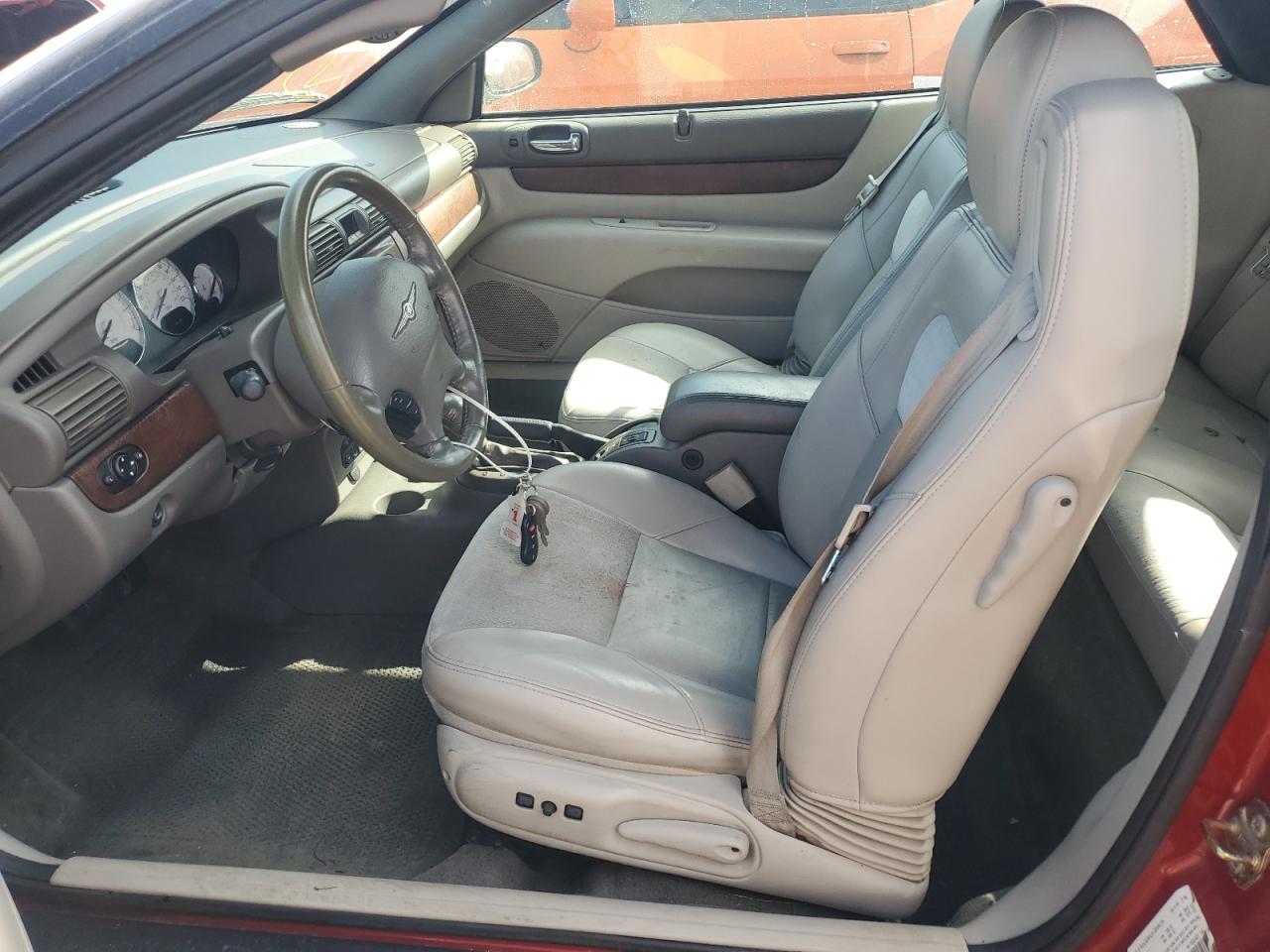2006 Chrysler Sebring - Image 7