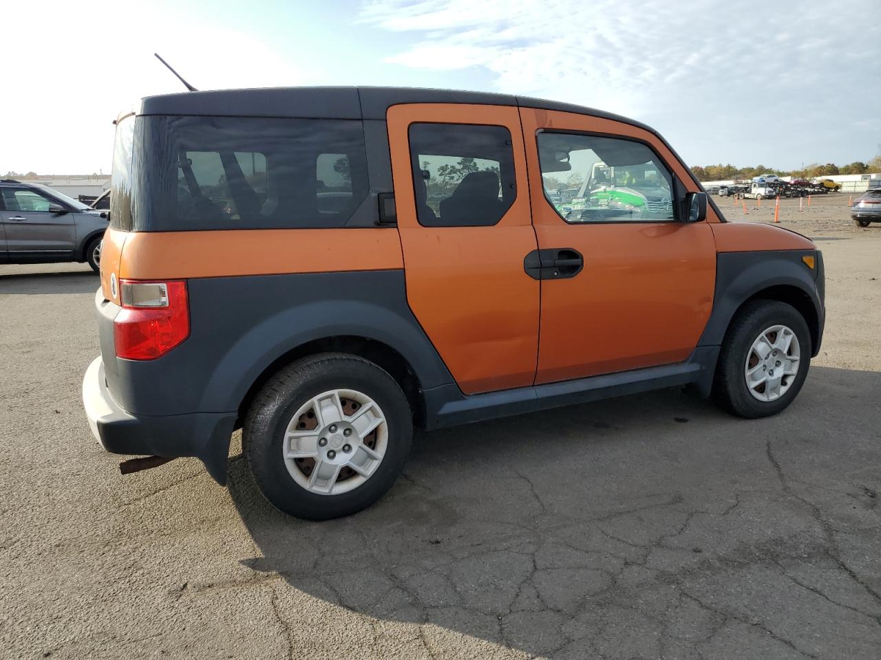 2007 Honda Element Lx VIN: 5J6YH18357L002409 Lot: 76876064