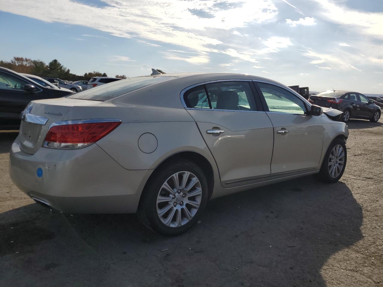 VIN 1G4GC5E36DF285792 2013 BUICK LACROSSE no.3