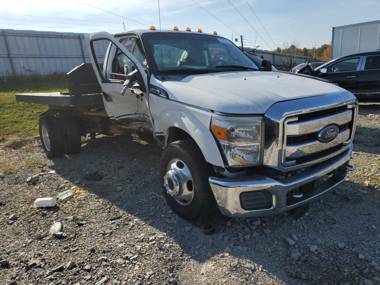 2011 Ford F350 - Image 4