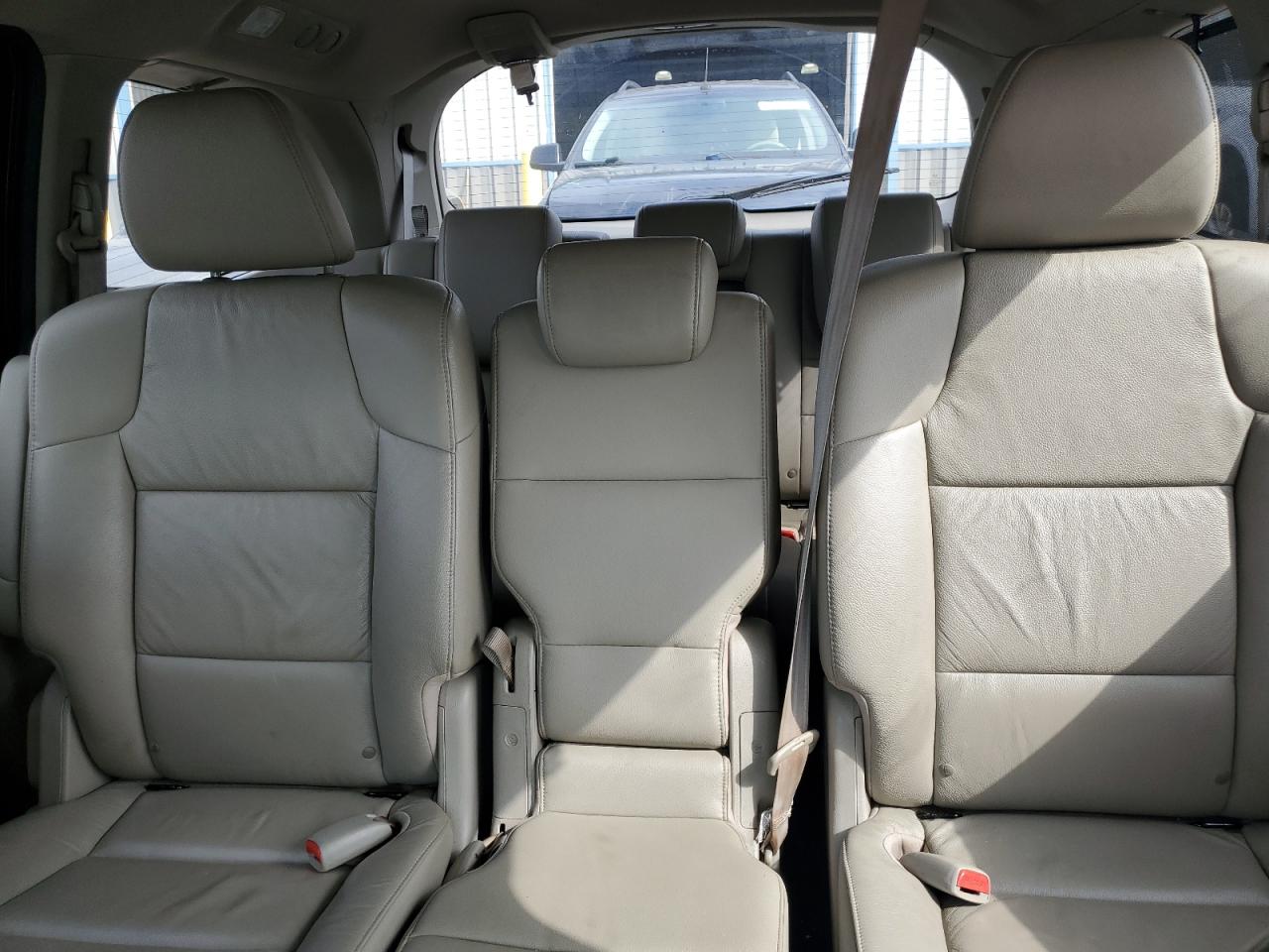 2011 Honda Odyssey Touring VIN: 5FNRL5H90BB047001 Lot: 74360954