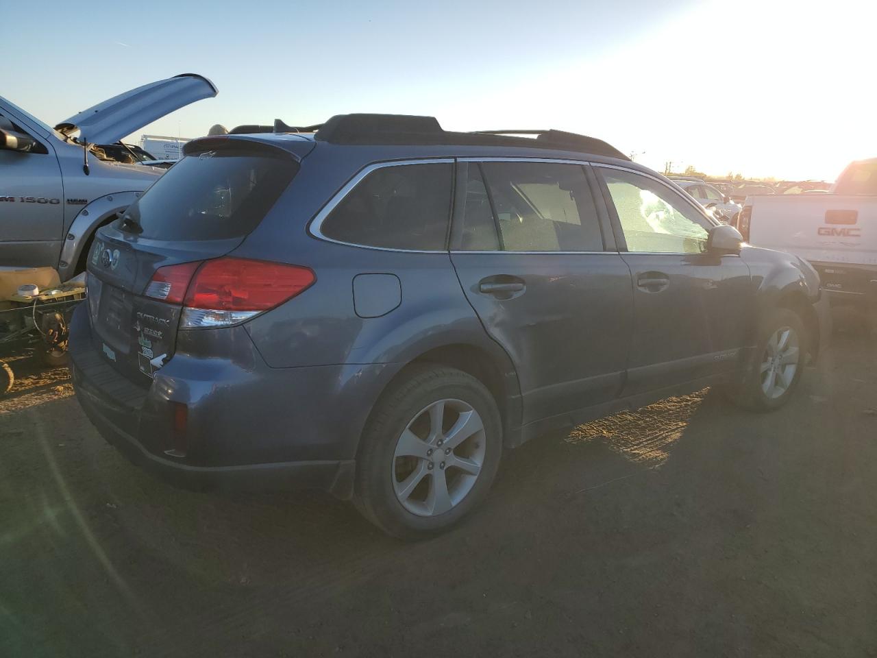 2014 Subaru Outback - Image 3