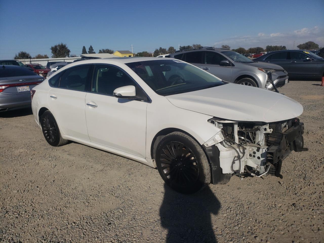 2016 Toyota Avalon - Image 4