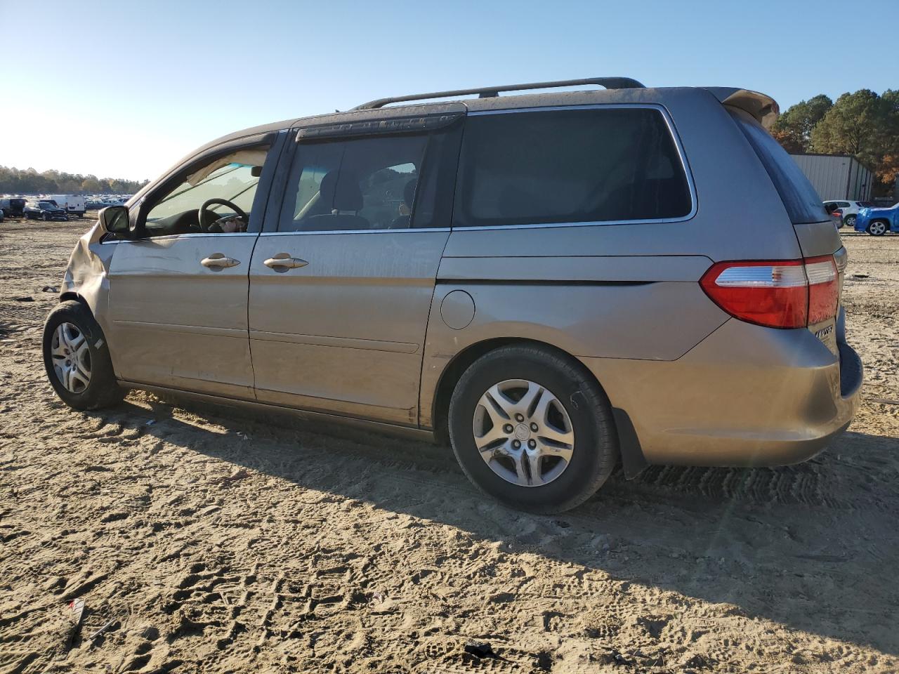 2007 Honda Odyssey - Image 2