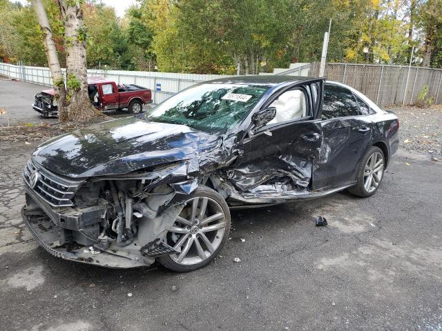  VOLKSWAGEN PASSAT 2018 Чорний