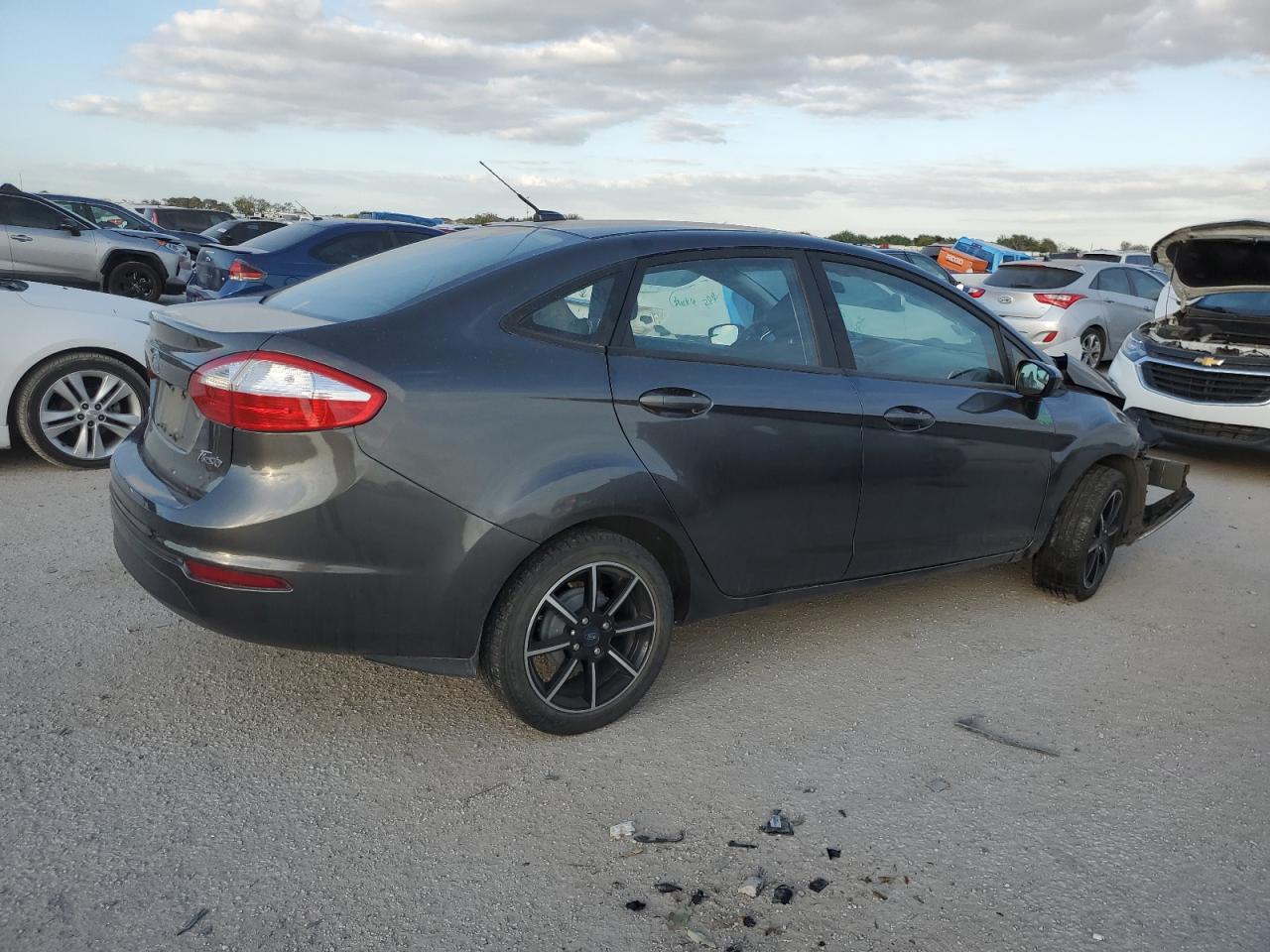 2019 Ford Fiesta - Image 3