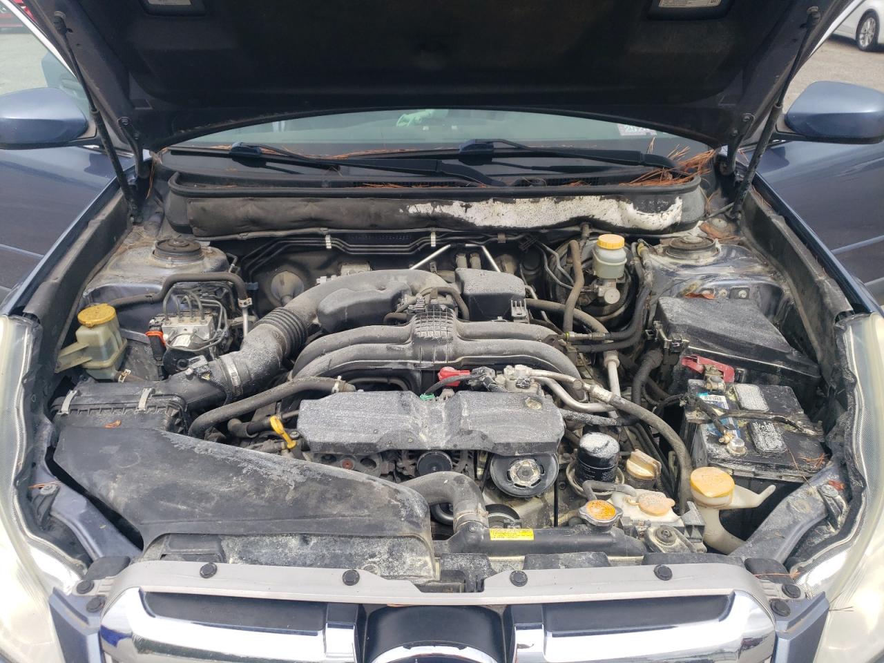 2013 Subaru Outback - Image 14