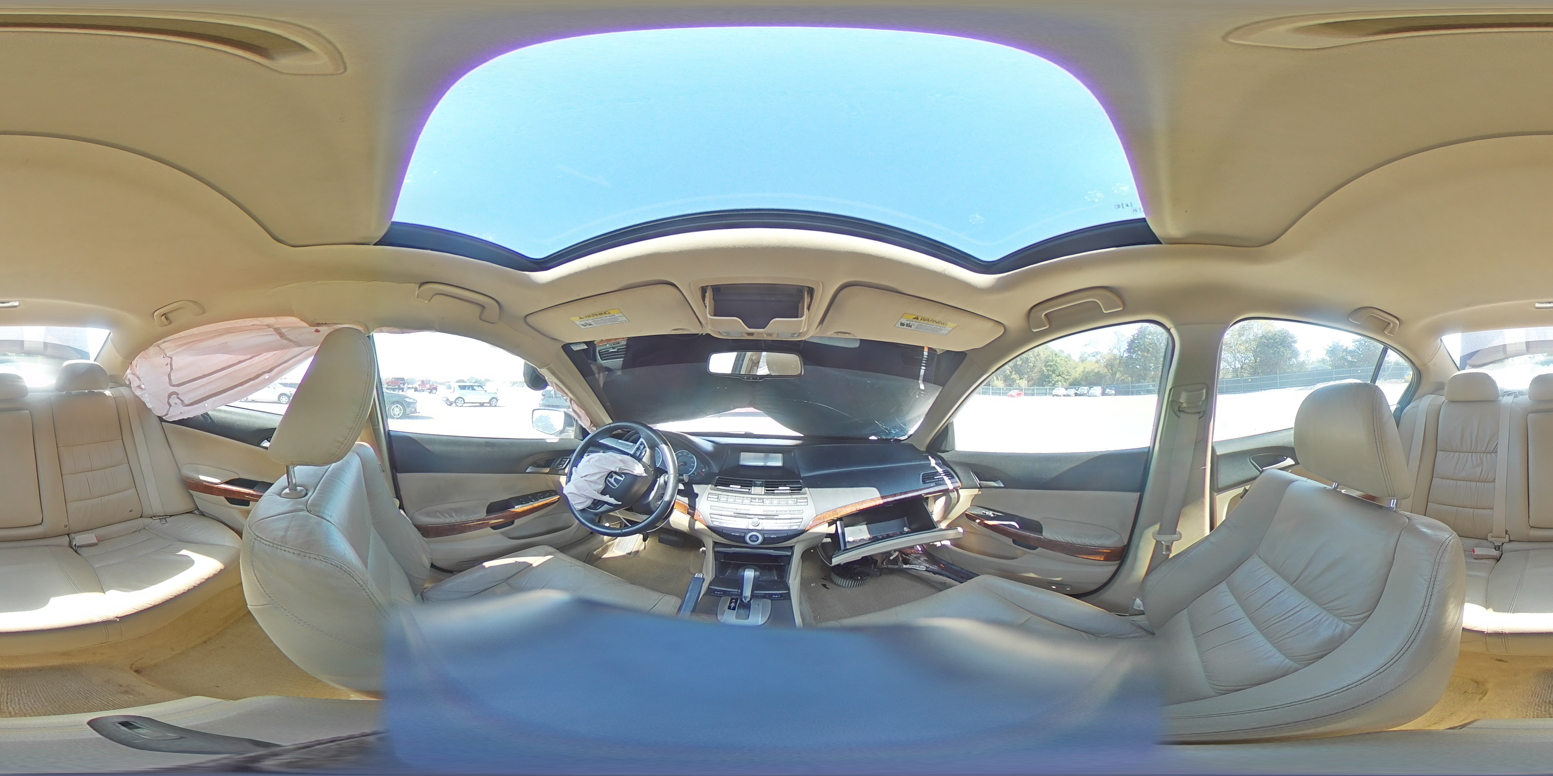 2012 Honda Accord - Image 13