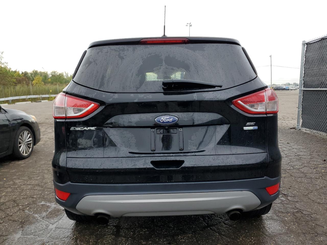 1FMCU9GX6GUB56356 2016 Ford Escape Se