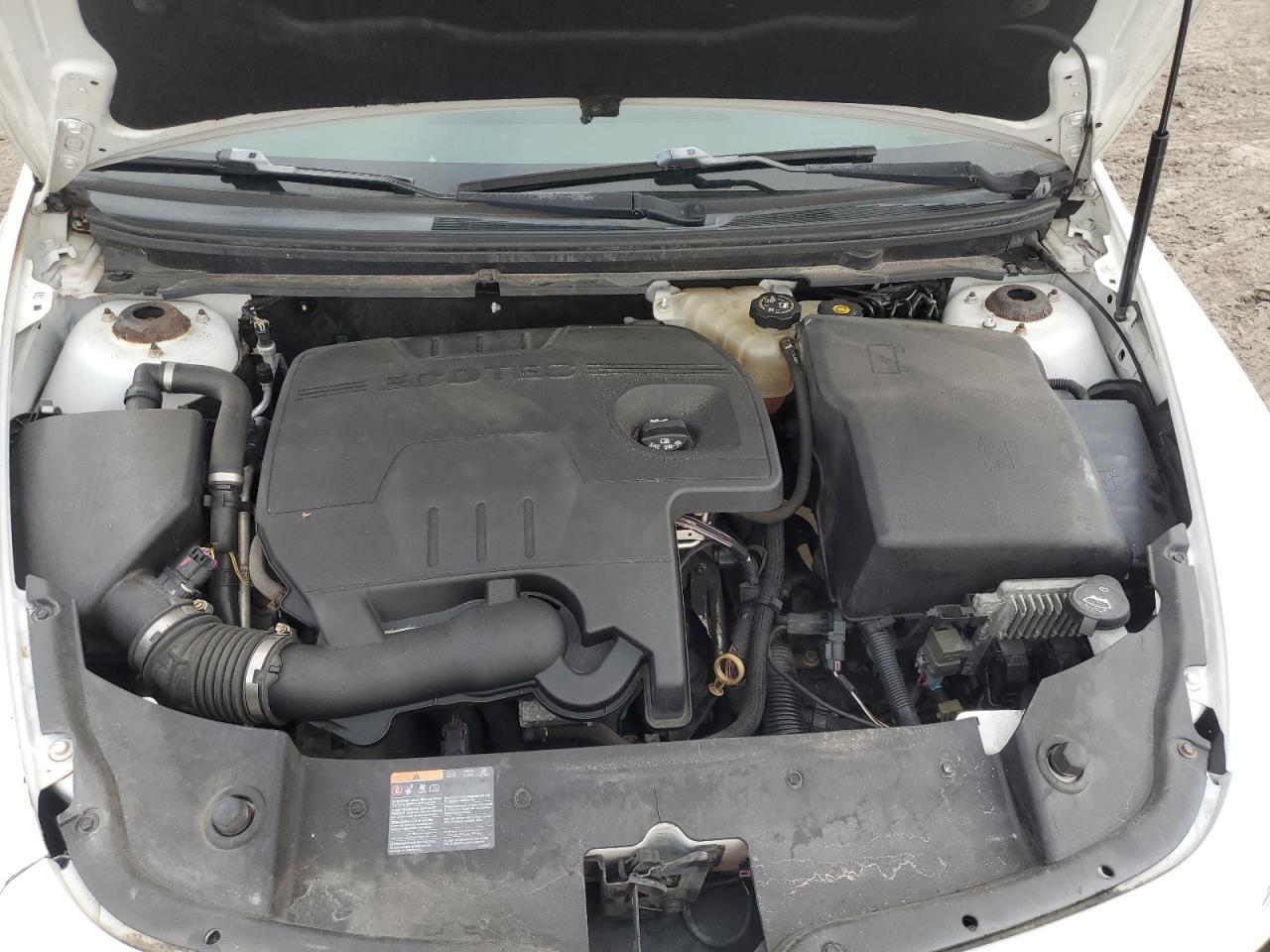 2011 Chevrolet Malibu - Image 11