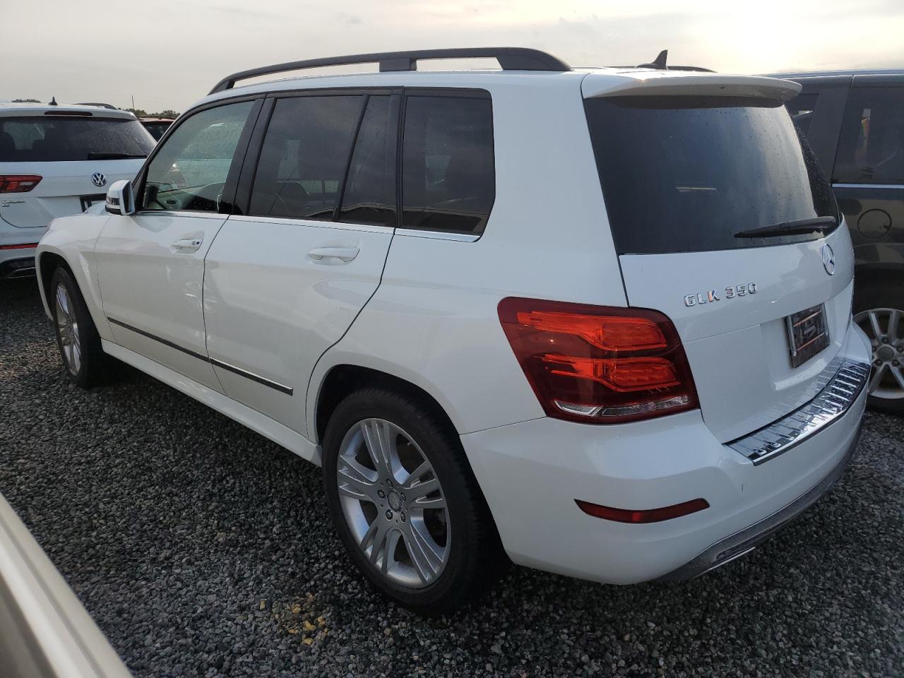 VIN WDCGG5HB8DG053677 2013 MERCEDES-BENZ GLK-CLASS no.2