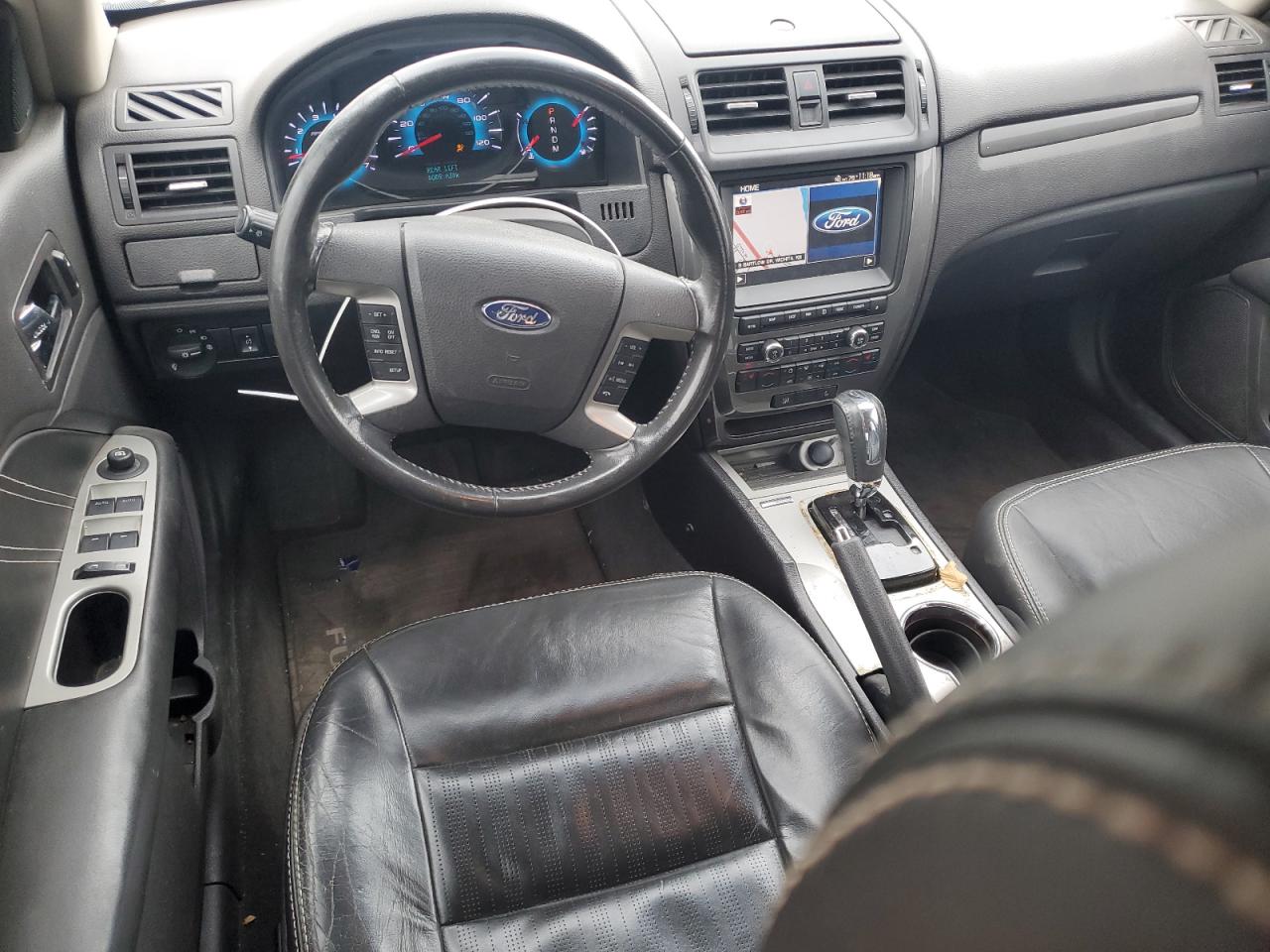2011 Ford Fusion - Image 8