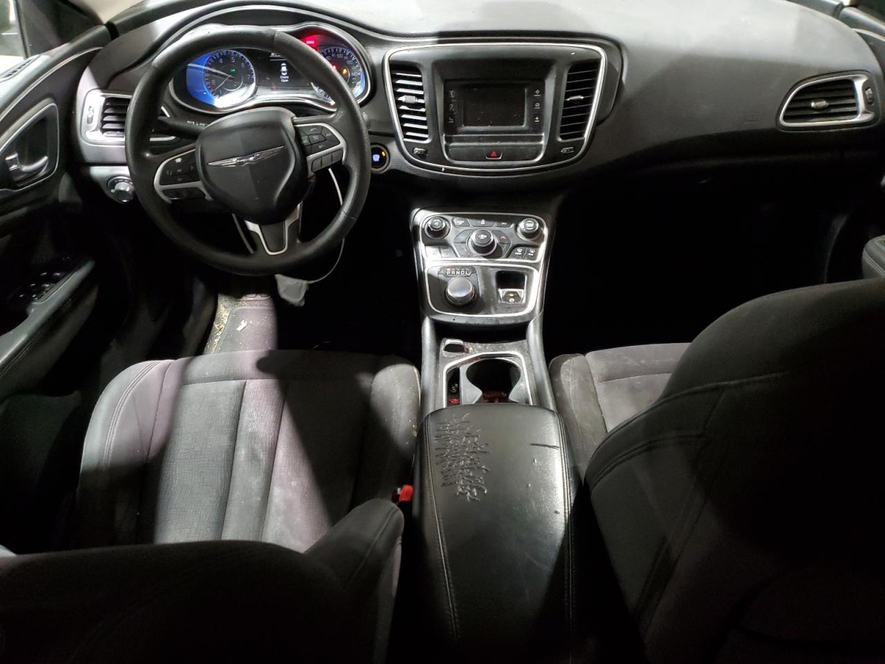 2015 Chrysler 200 - Image 8