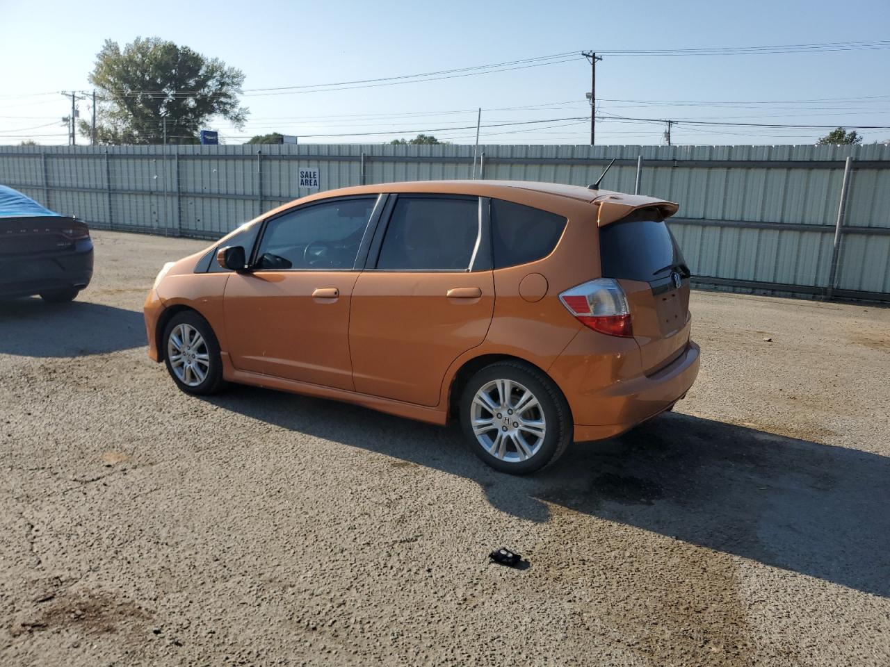 2011 Honda Fit - Image 2