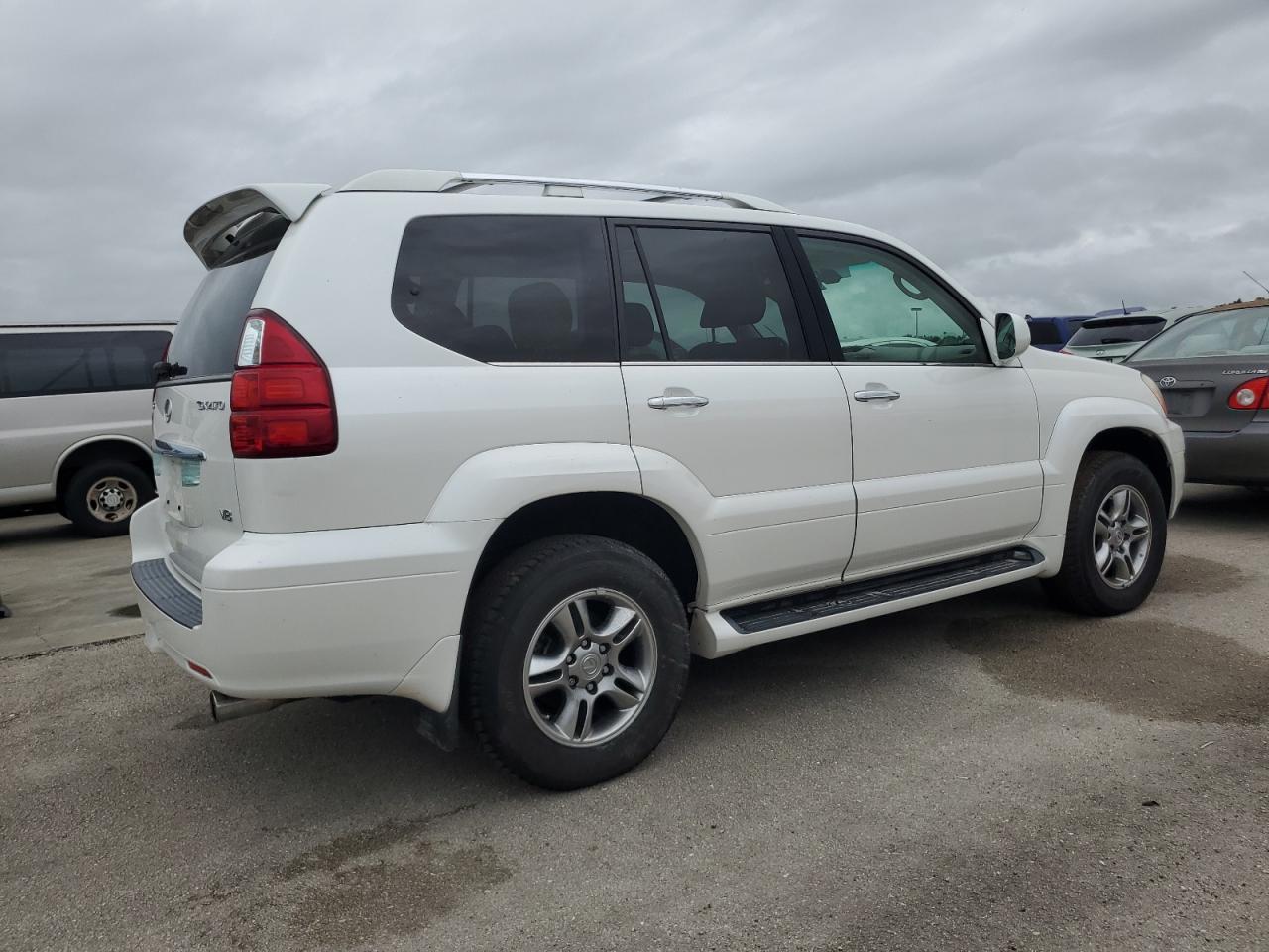 2008 Lexus GX - Image 3