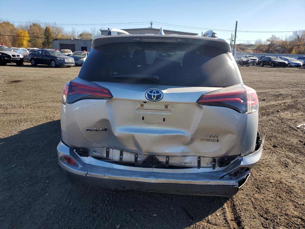 2016 Toyota RAV 4 - Image 6